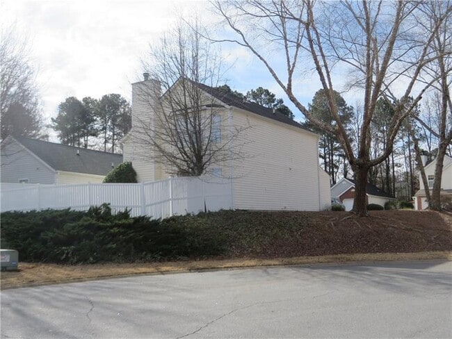 Building Photo - 3570 Jones Ferry Ln