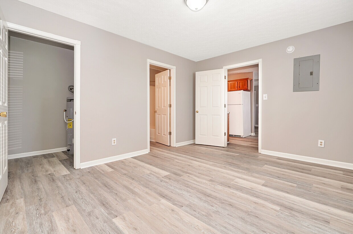 Foto principal - River Valley Apartments