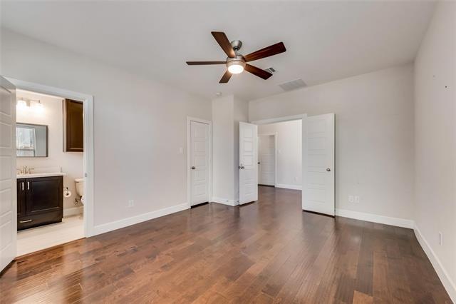 Foto del edificio - 1310 Branchwood Pl