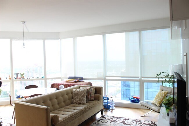 Foto del edificio - 77 Hudson St