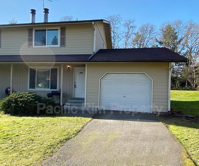 Foto del edificio - 814 196th St E