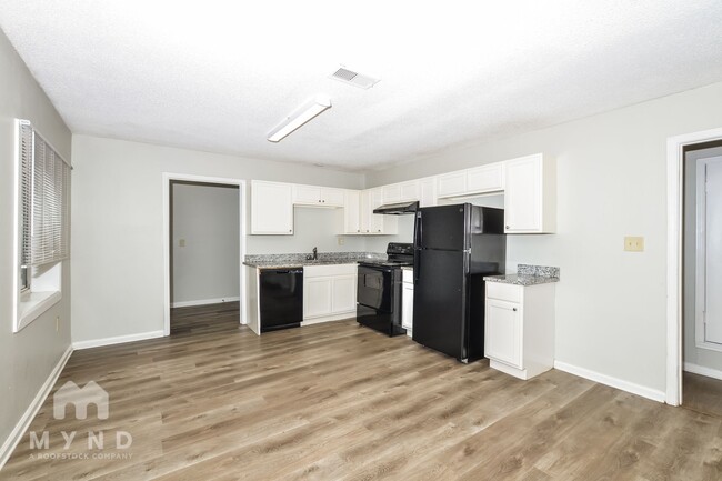 Building Photo - 3403 Brockcrest Cove