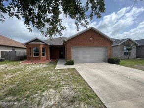 Building Photo - 5307 Seneca Ln