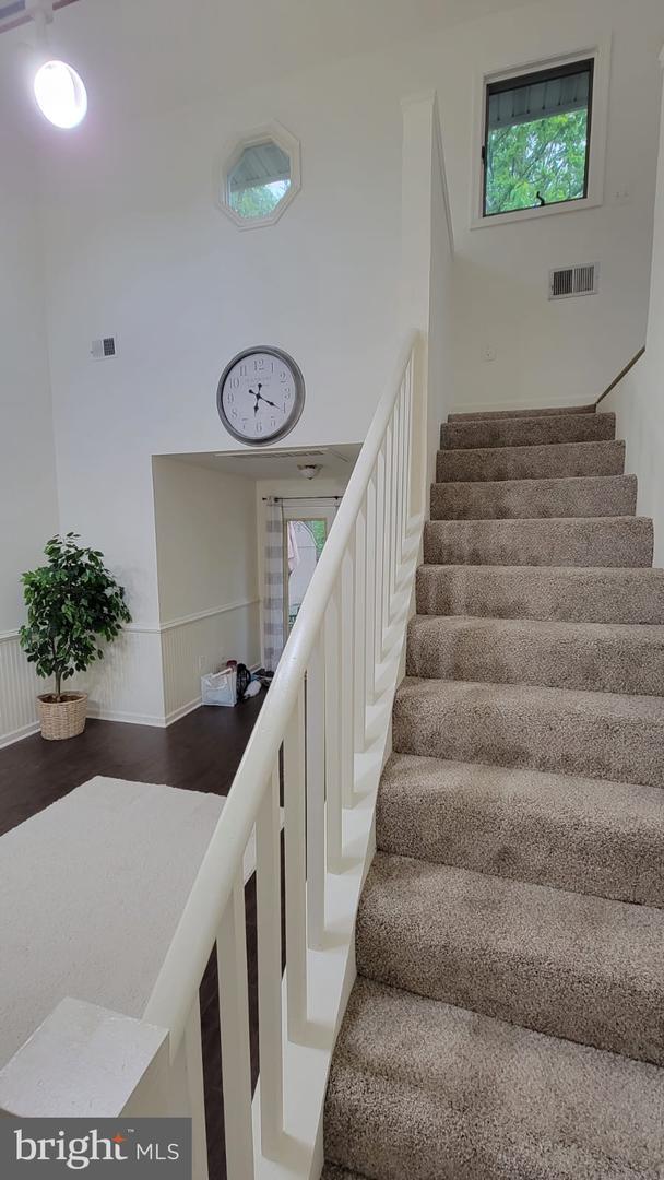 Foto del edificio - 115 Deer Hill Ct