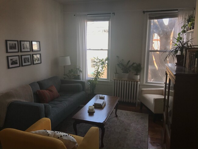 Foto del edificio - 432 13th St NE