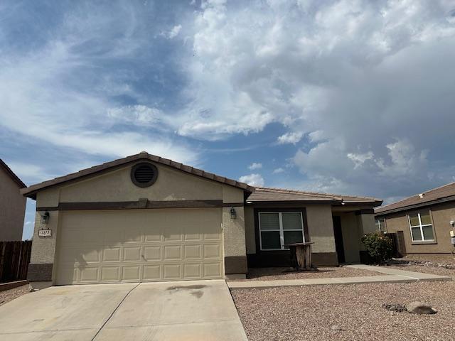 Foto principal - 13373 E Almond Crest Dr