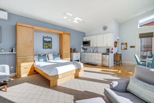 Foto del edificio - 157 Avenue Portola-SI ID1546001P