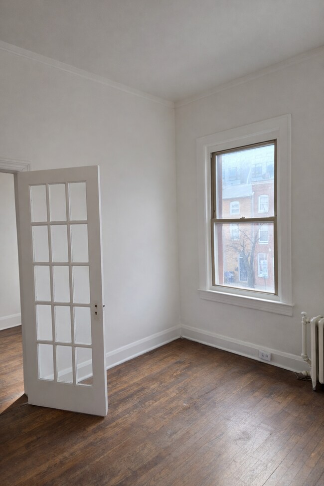 Foto del edificio - 1900 Aliceanna St