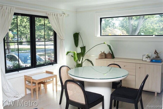 Foto del edificio - 2105 Northwood Blvd
