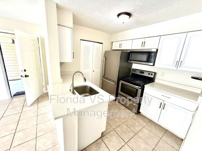 Foto del edificio - 1073 S Hiawassee Rd
