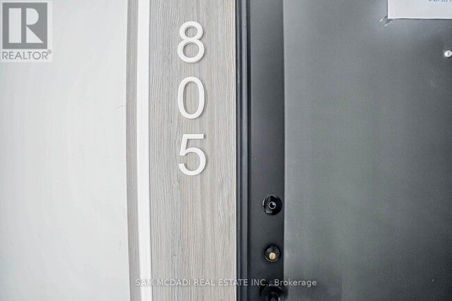 Building Photo - 220 MISSINNIHE Way