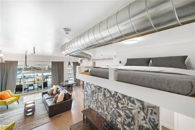 Foto del edificio - 200 Hoover Ave