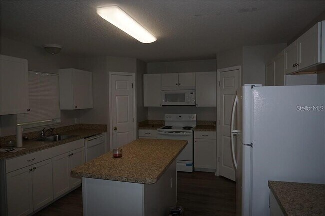 Foto del edificio - 1024 Osprey Cove Cir