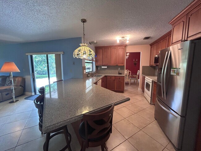 Foto del edificio - 11641 SW 50th St