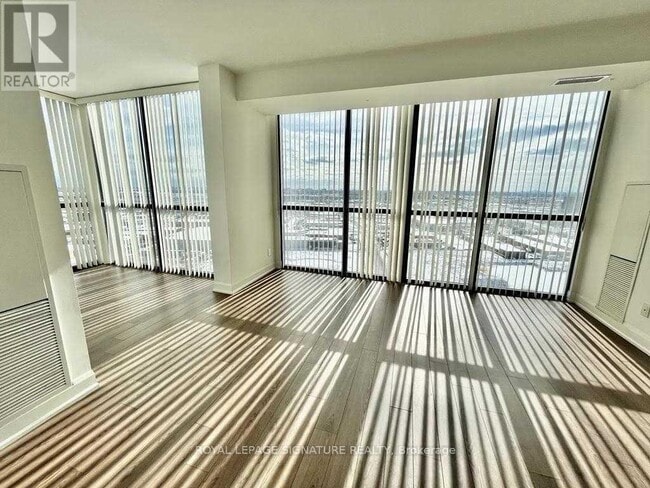 Building Photo - 2910 Hwy 7