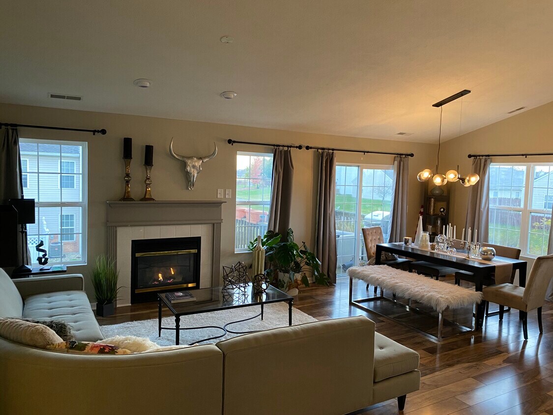 454 Filmore Dr Unit 454, Westfield, IN 46074 Condo for Rent in