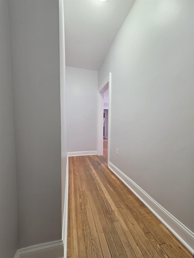 Building Photo - 331 79th St