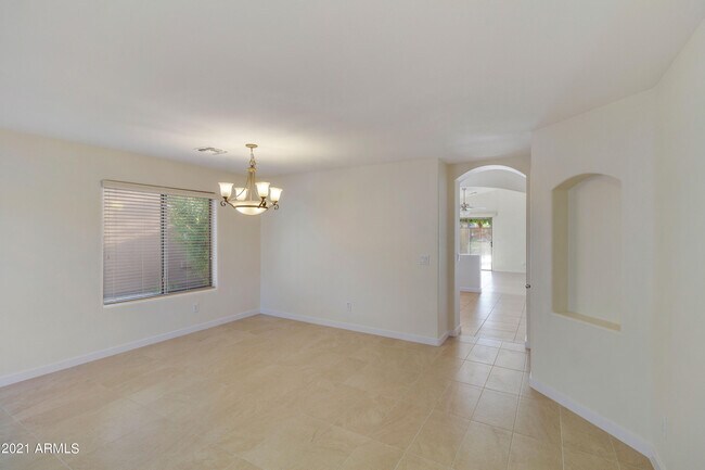 Foto del edificio - 7808 S 48th Dr