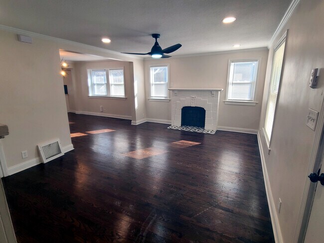 Foto del edificio - 5511 Lydia Ave