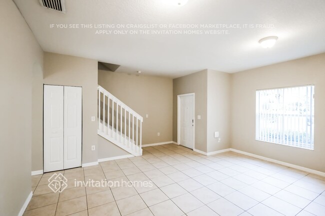 Building Photo - 4908 SW 140th Terrace