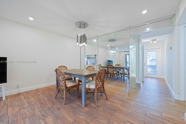 Building Photo - 200 Gate Rd