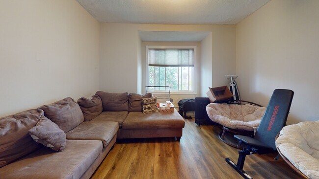 Photo - 101 Bradford St. #1 House