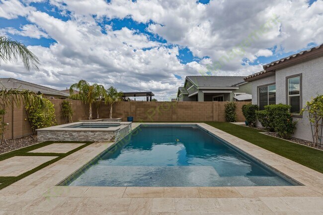 Foto del edificio - Stunning Gilbert Home Located in the Beautiful Belrose Gated Community!