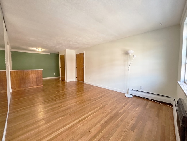 Sala de estar - 7 Commonwealth Ct