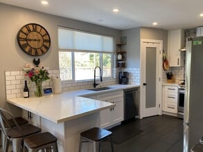 Building Photo - 2914 Greyling Dr