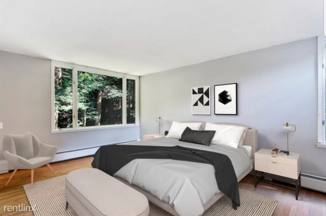 Building Photo - 1 br, 2.5 bath House - 10 Pine Dr