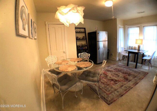 Foto del edificio - 610 1st Ave