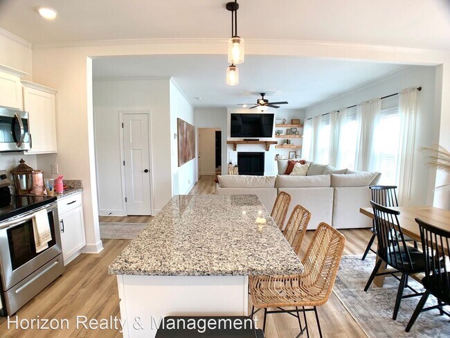 Foto del edificio - 3 br, 2.5 bath House - 103 Teds Trl
