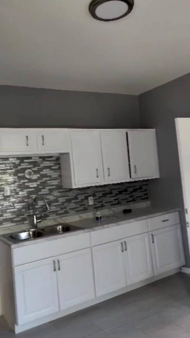 Building Photo - 312 E Townsend St