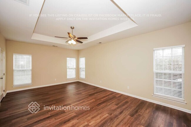 Foto del edificio - 11537 Foggy Bank Ln
