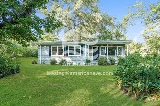 Building Photo - 620 Glen Crest Dr