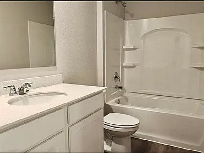 Foto del edificio - 10809 S 178th Ave