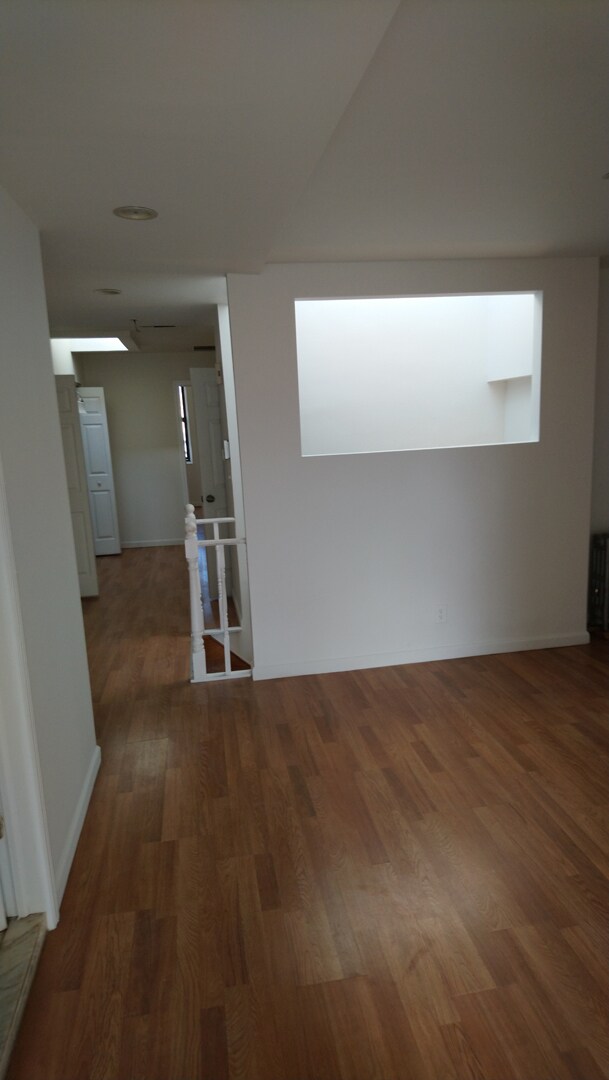 Living Room - 3112 Broadway