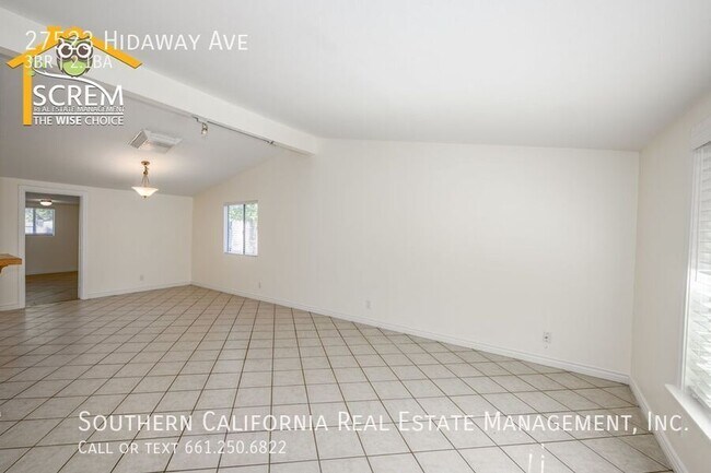 Foto del edificio - 27523 Hidaway Ave