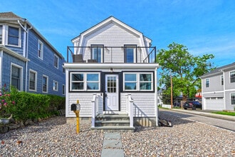 Building Photo - 33 Fairwood Ave