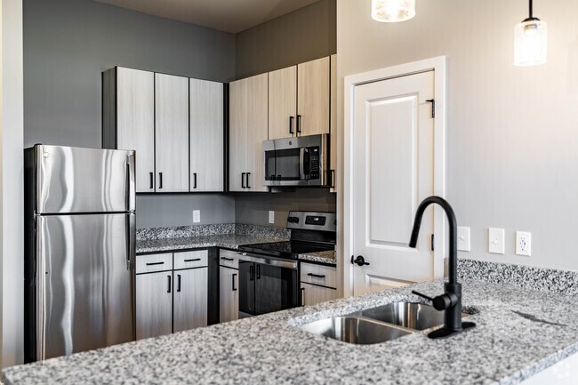 2BR, 2BA - 891SF Kitchen 2 - 6228 Music City