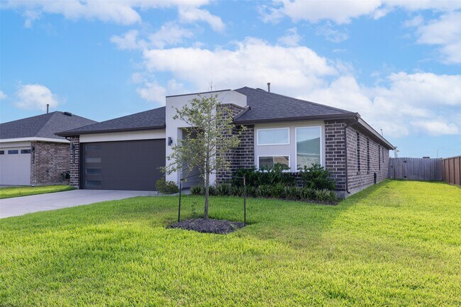 Foto del edificio - 3702 Sparkman Ln