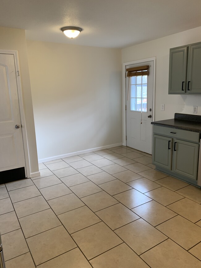 Foto del edificio - 9134 Westminister Cir Dr