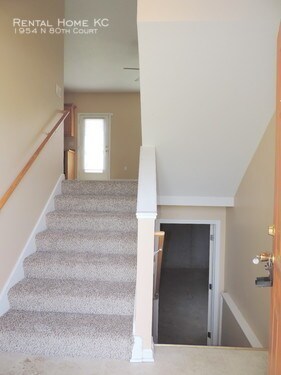 Building Photo - 1954 N 80th Ct