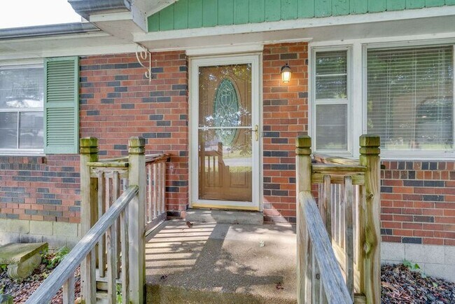 Building Photo - 328 Jacksonian Dr