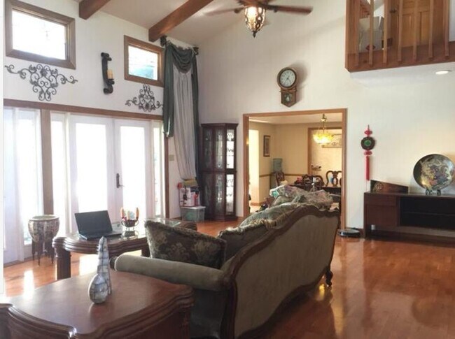 Foto del edificio - 4520 N Landmark Dr