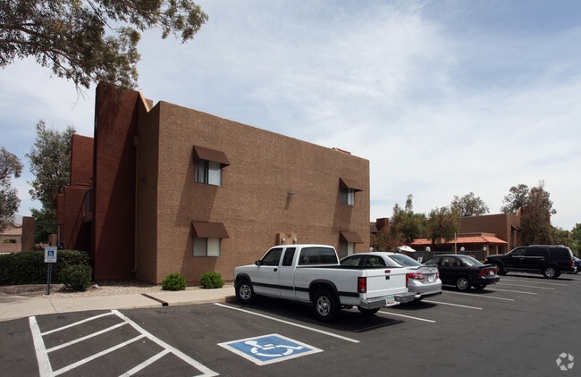 Acacia Hills Apartments Tucson Az Apartments Com