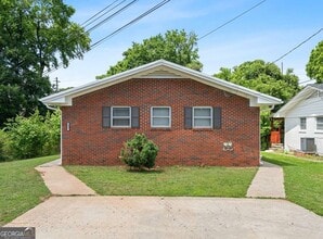 Building Photo - 1437 Vesta Ave