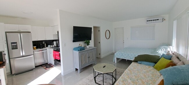Photo - The Cove Unit 1 Apartment