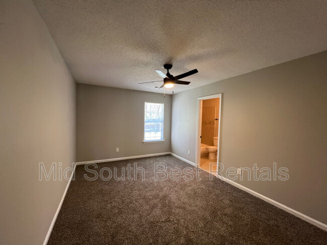Building Photo - 4631 Addington Dr