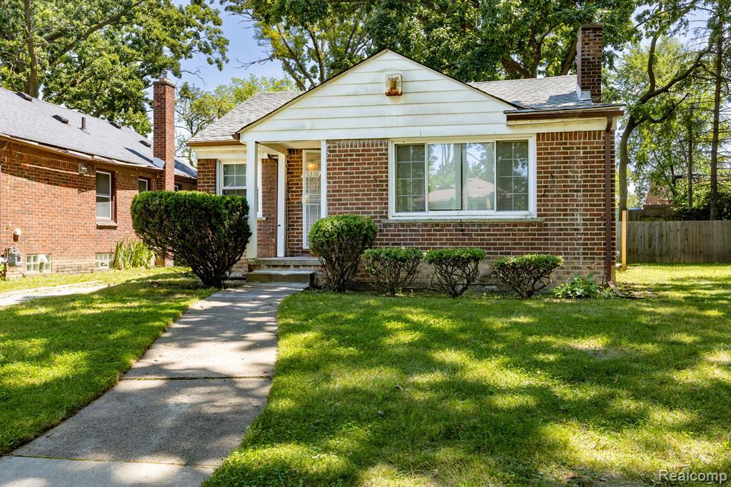 Foto principal - 19338 Sussex St